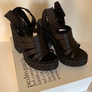 NWT Pedro Garcia Satin weave Wedge Sandals